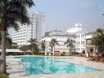 Royal International 호텔 하롱 시설 사진